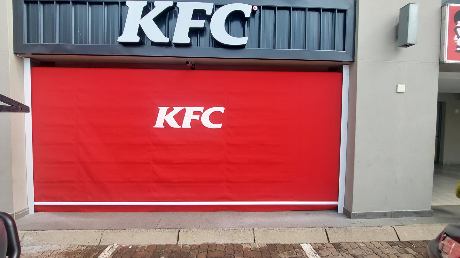 Exclusive & Ideal Awnings installation